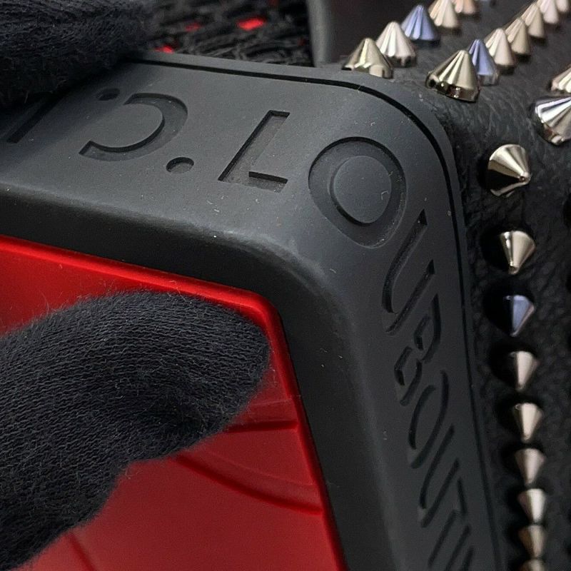 クリスチャン・ルブタン リュック エクスプローラーファンク スタッズ バックパック 1215001 Christian Louboutin 黒