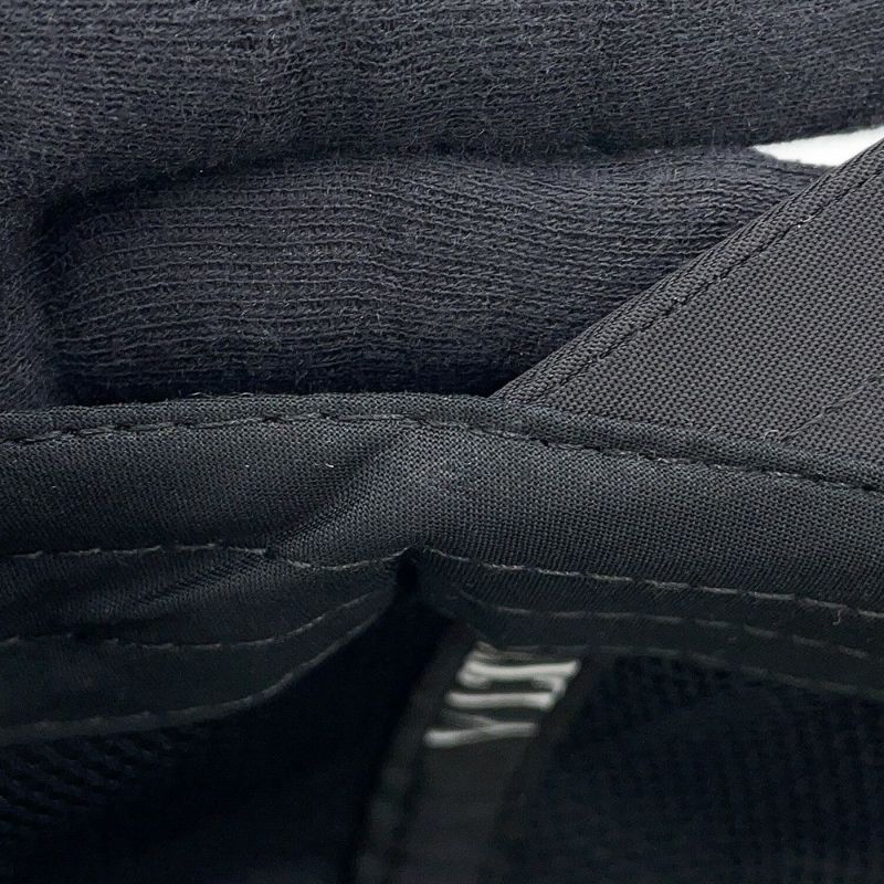 ヴァレンティノ・ガラヴァーニ キャップ VLTNロゴ キャップ ナイロン 3Y2HDA10QYK VALENTINO 帽子 黒