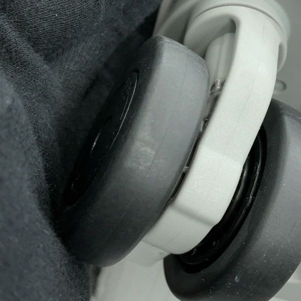 グッチ キャリーケース ポーターキャビン トロリー FRM GGスプリーム 743843 GUCCI スーツケース 旅行 トラベル