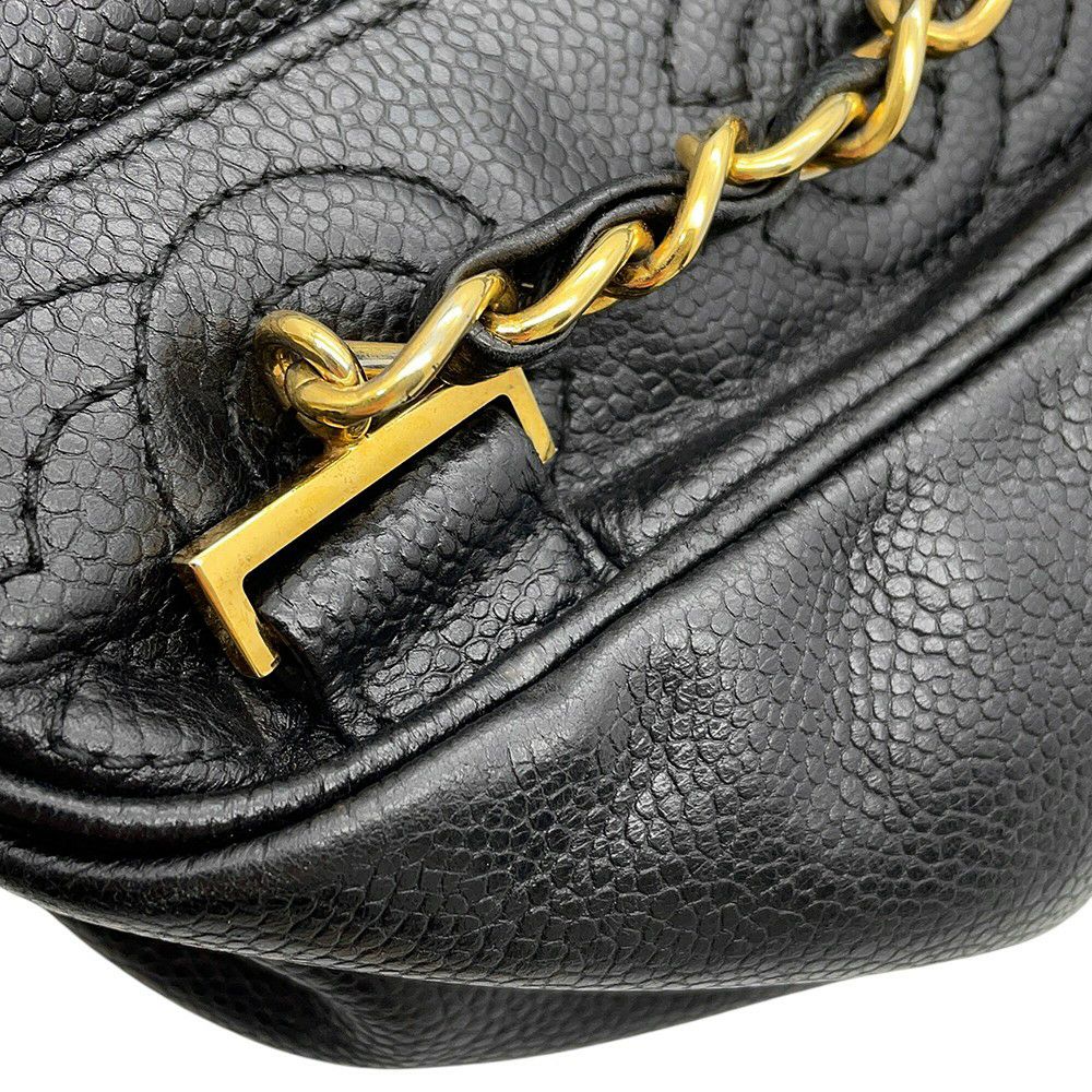 シャネル リュック トリプルココマーク キャビアスキン CHANEL バックパック バッグ 黒