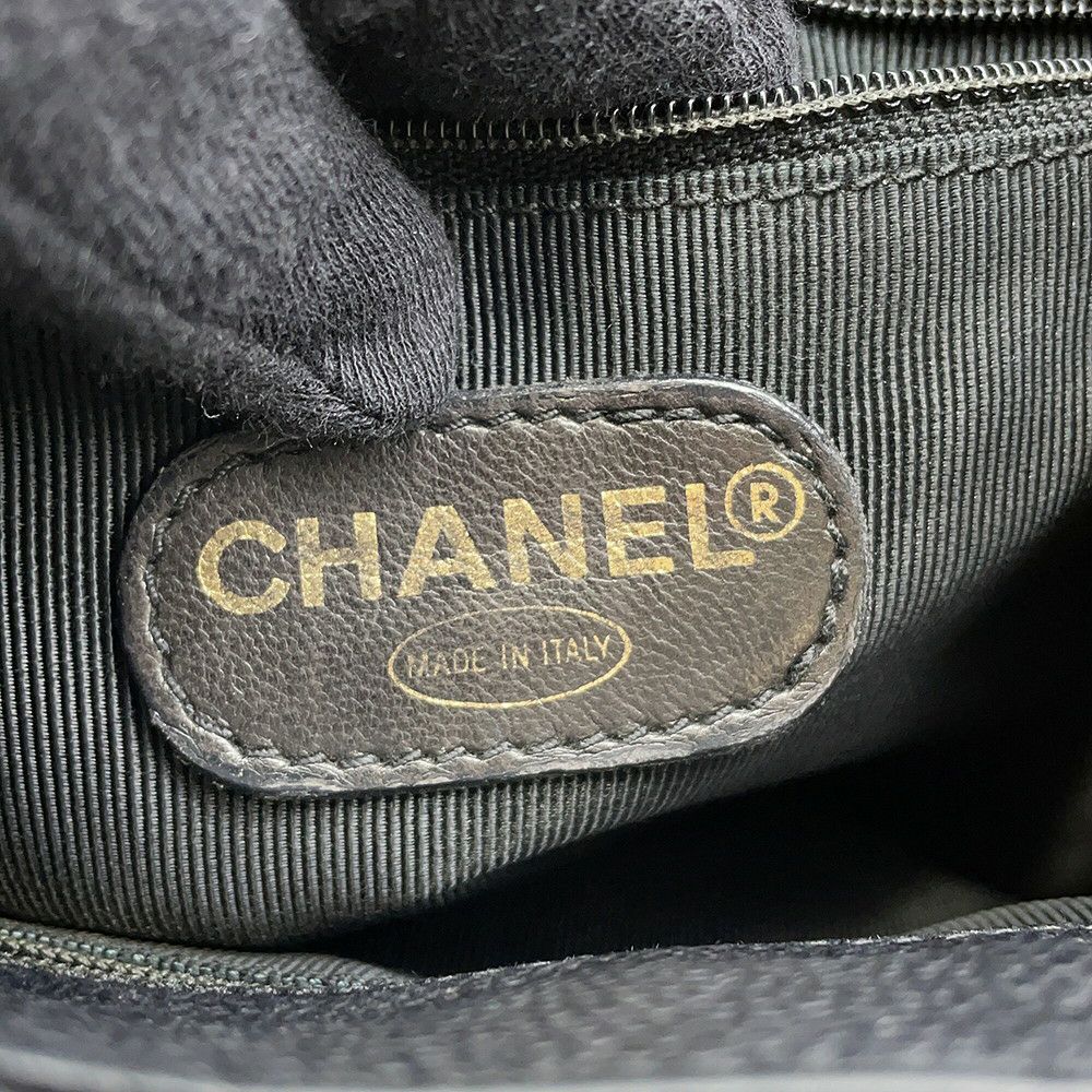 シャネル リュック トリプルココマーク キャビアスキン CHANEL バックパック バッグ 黒