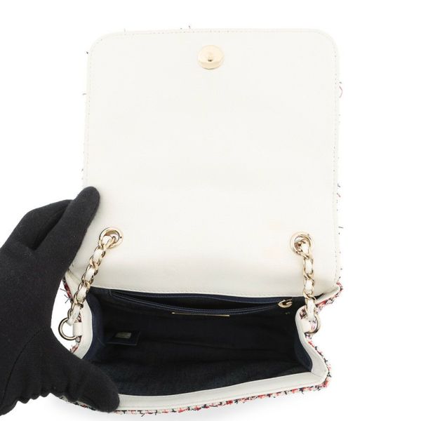 シャネル チェーンショルダーバッグ デカココ ココマーク フルフラップ ツイード/レザー CHANEL 白
