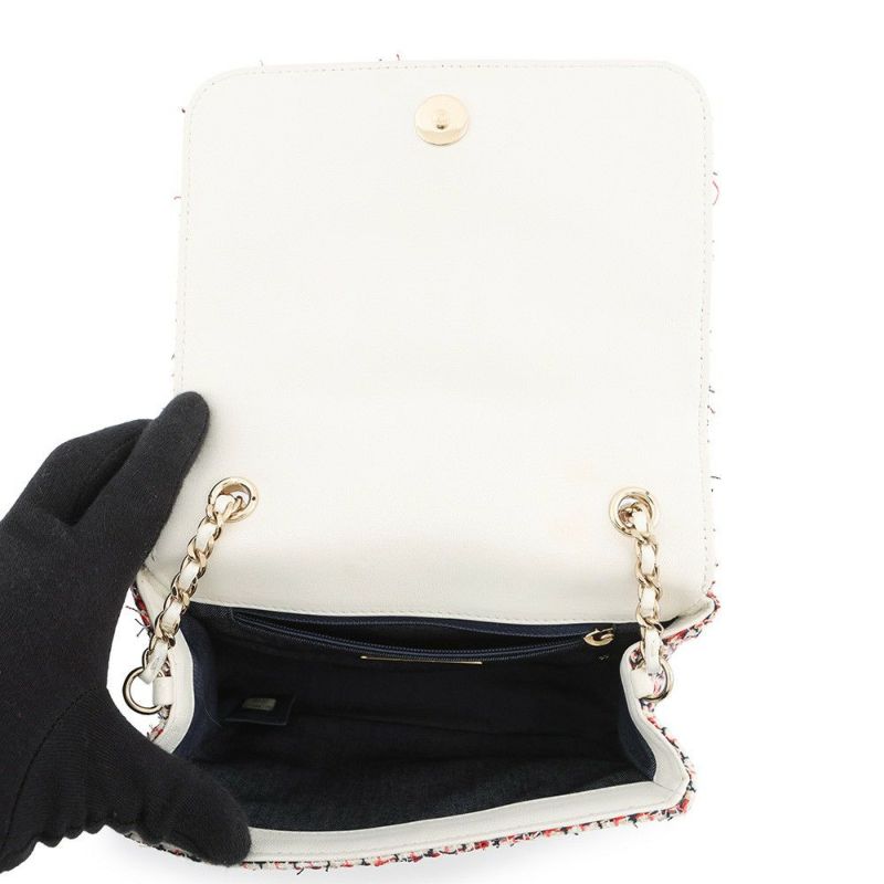 シャネル チェーンショルダーバッグ デカココ ココマーク フルフラップ ツイード/レザー CHANEL 白