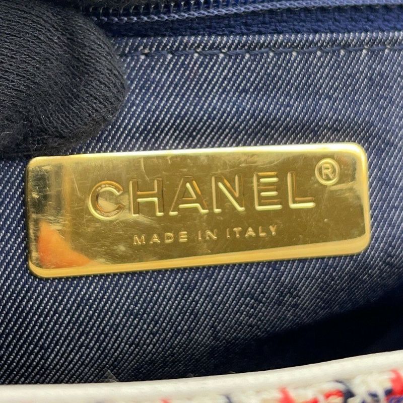 シャネル チェーンショルダーバッグ デカココ ココマーク フルフラップ ツイード/レザー CHANEL 白