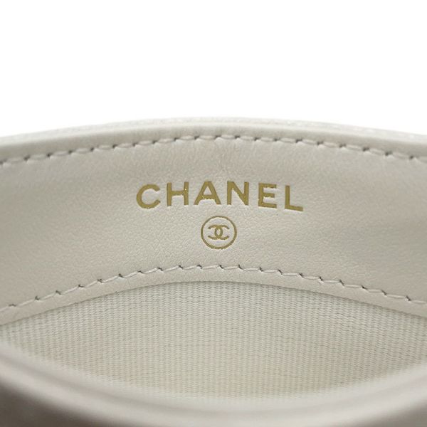 シャネル カードケース クラシック マトラッセ ココマーク キャビアスキン AP4472 CHANEL パスケース 名刺入れ 白
