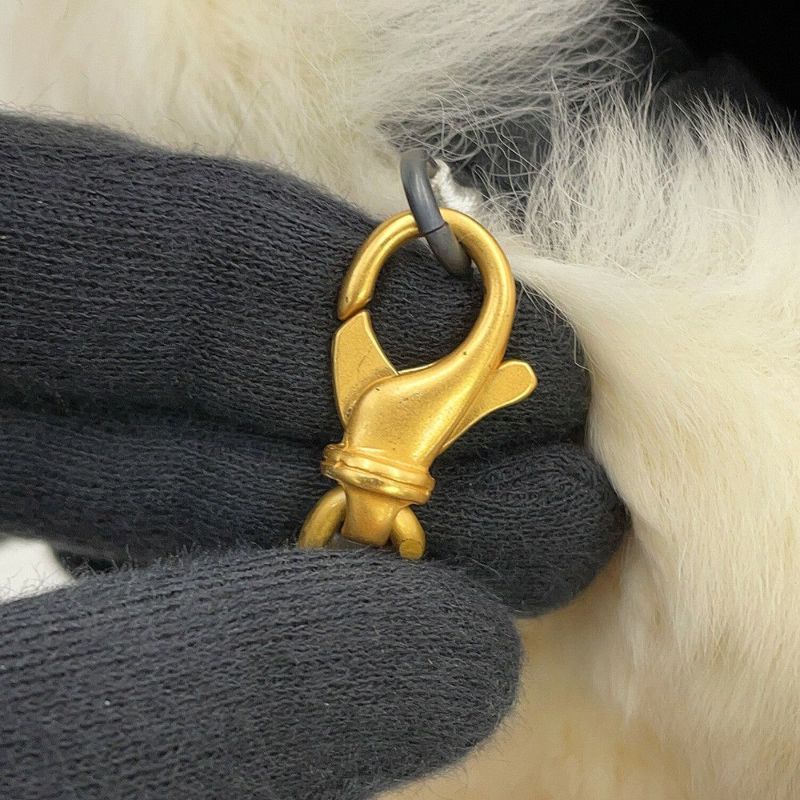 シャネル チェーンショルダーバッグ ラパン A17714 CHANEL 白 ファーアームウォーマー