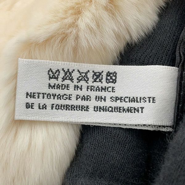 シャネル チェーンショルダーバッグ ラパン A17714 CHANEL 白 ファーアームウォーマー