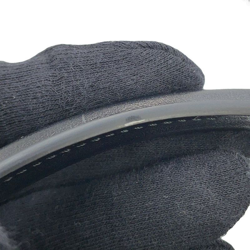 セリーヌ ハンドバッグ トリオンフ スモール バケット ルイーズ 119173FX9.04LU CELINE 2way 黒