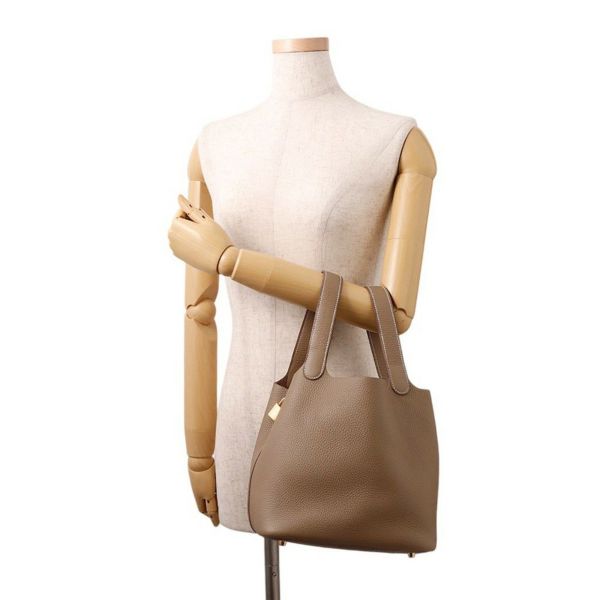 エルメス ハンドバッグ ピコタンロックMM エトゥープ/ゴールド金具 トリヨンクレマンス W刻印