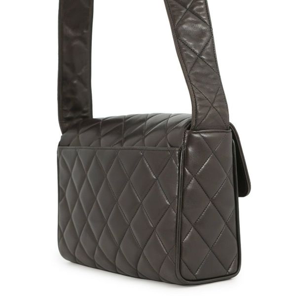 シャネル ショルダーバッグ ココマーク マトラッセ ラムスキン CHANEL ワンショルダー 黒