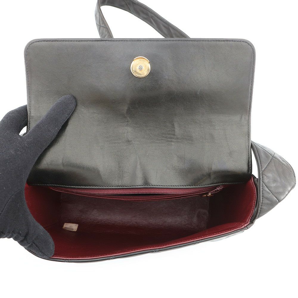 シャネル ショルダーバッグ ココマーク マトラッセ ラムスキン CHANEL ワンショルダー 黒