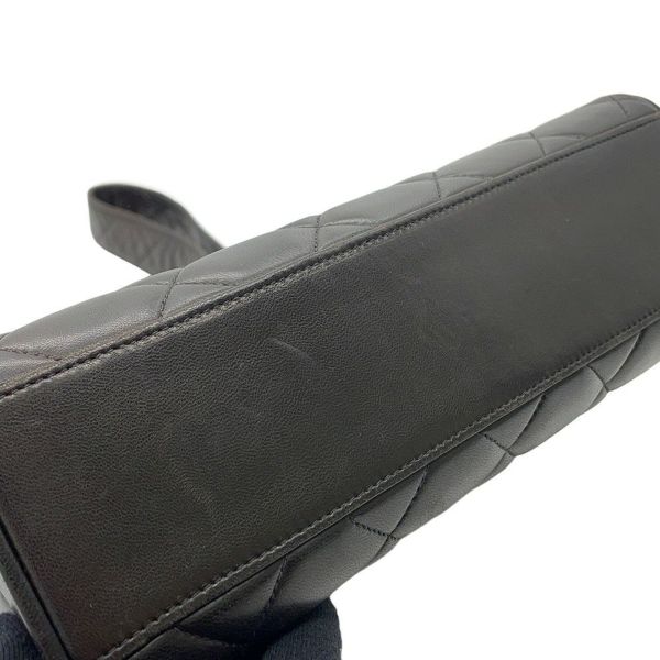 シャネル ショルダーバッグ ココマーク マトラッセ ラムスキン CHANEL ワンショルダー 黒