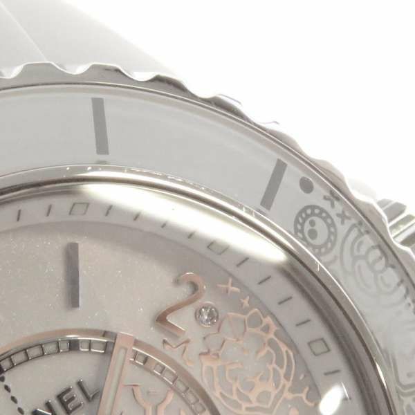 シャネル J12・20 2020本限定 ホワイトセラミック ダイヤモンド H6476 CHANEL 腕時計 白文字盤 クォーツ レディース 20周年記念
