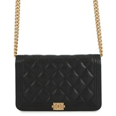 シャネル チェーンウォレット ココマーク キャビアスキン A48654