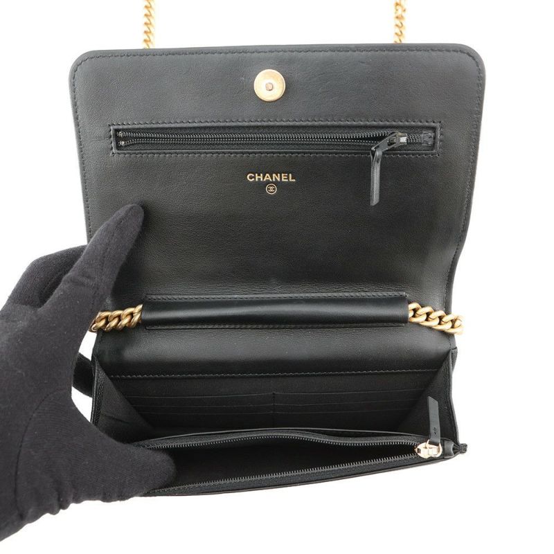 シャネル チェーンウォレット ボーイシャネル マトラッセ ココマーク キャビアスキン AP1117 CHANEL 財布 黒