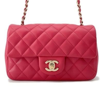 シャネル ノベルティ マトラッセ チェーンベルトバッグ 2023年イヤーズ