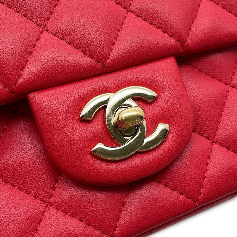 シャネル チェーンショルダーバッグ ミニ マトラッセ 20 ココマーク ラムスキン A69900 CHANEL