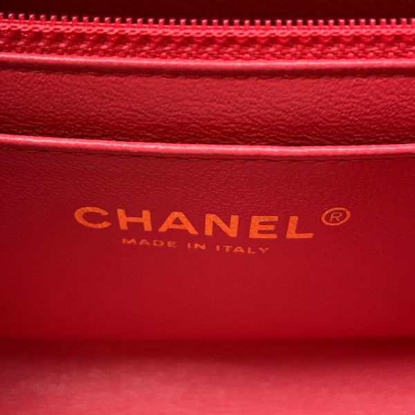 シャネル チェーンショルダーバッグ ミニ マトラッセ 20 ココマーク ラムスキン A69900 CHANEL