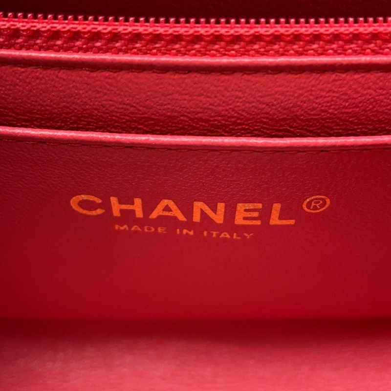 シャネル チェーンショルダーバッグ ミニ マトラッセ 20 ココマーク ラムスキン A69900 CHANEL