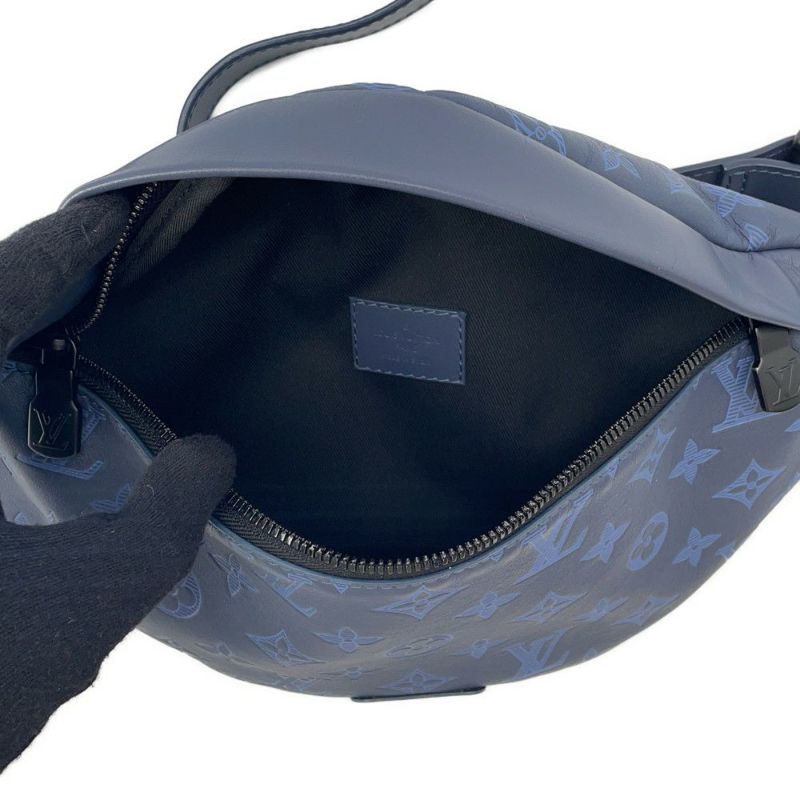 ルイヴィトン ボディバッグ モノグラム・シャドウ ディスカバリー・バムバッグPM M45729 ウエストバッグ 黒 ブラック