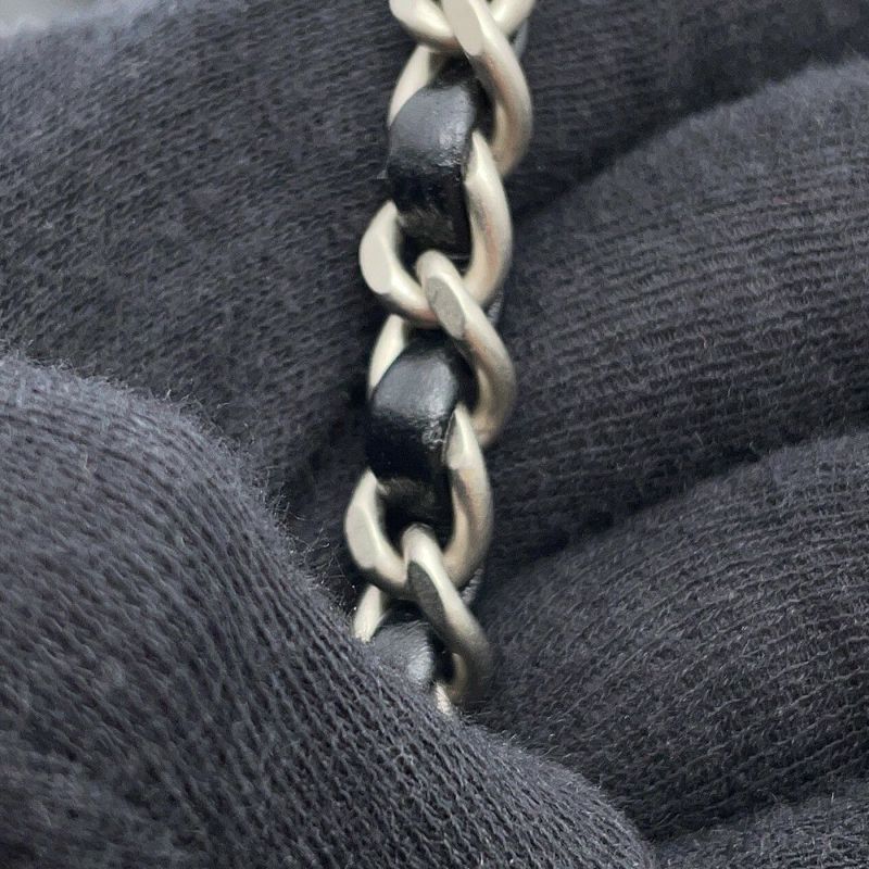 シャネル ハンドバッグ CHANEL 22 ミニ ココマーク シャイニーカーフレザー AS3980 CHANEL 2wayショルダーバッグ 黒