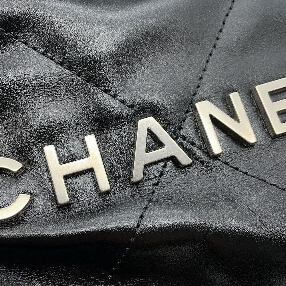 シャネル ハンドバッグ CHANEL 22 ミニ ココマーク シャイニーカーフレザー AS3980 CHANEL 2wayショルダーバッグ 黒