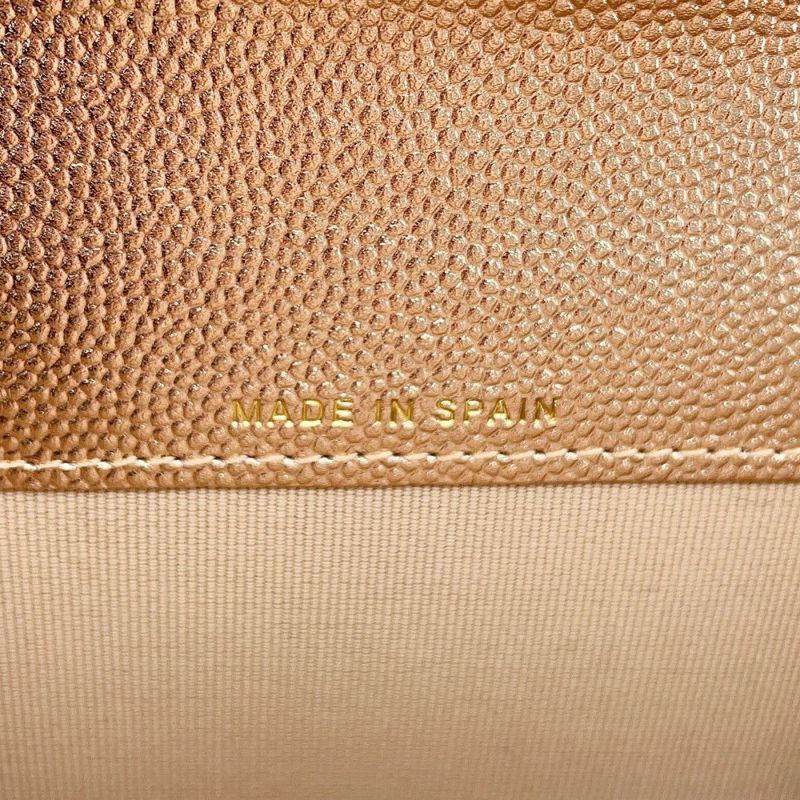 シャネル カードケース ココマーク メタリックグレインドカーフスキン AP4705 CHANEL 名刺入れ 2025/26年 クルーズ コレクション