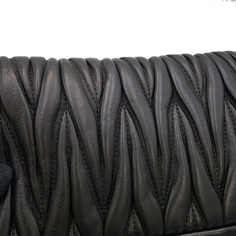 ミュウミュウ ショルダーバッグ マテラッセ クラッチ レザー RP0385 MIUMIU 2wayクラッチバッグ 黒