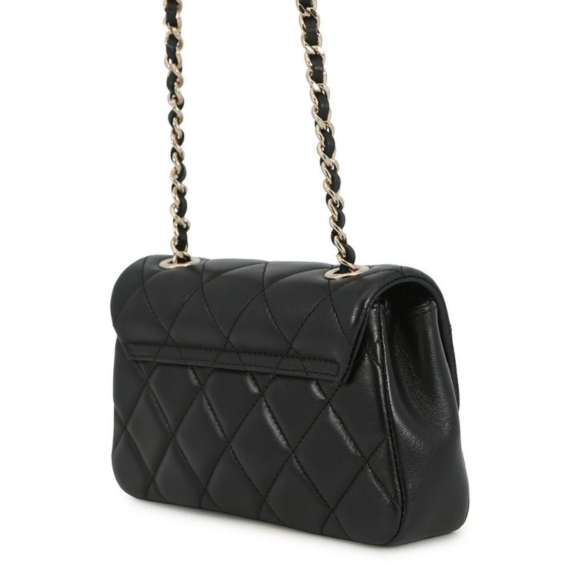 シャネル ショルダーバッグ マトラッセ ココマーク チェーンクラッチバッグ カーフレザー AP4593 CHANEL 黒