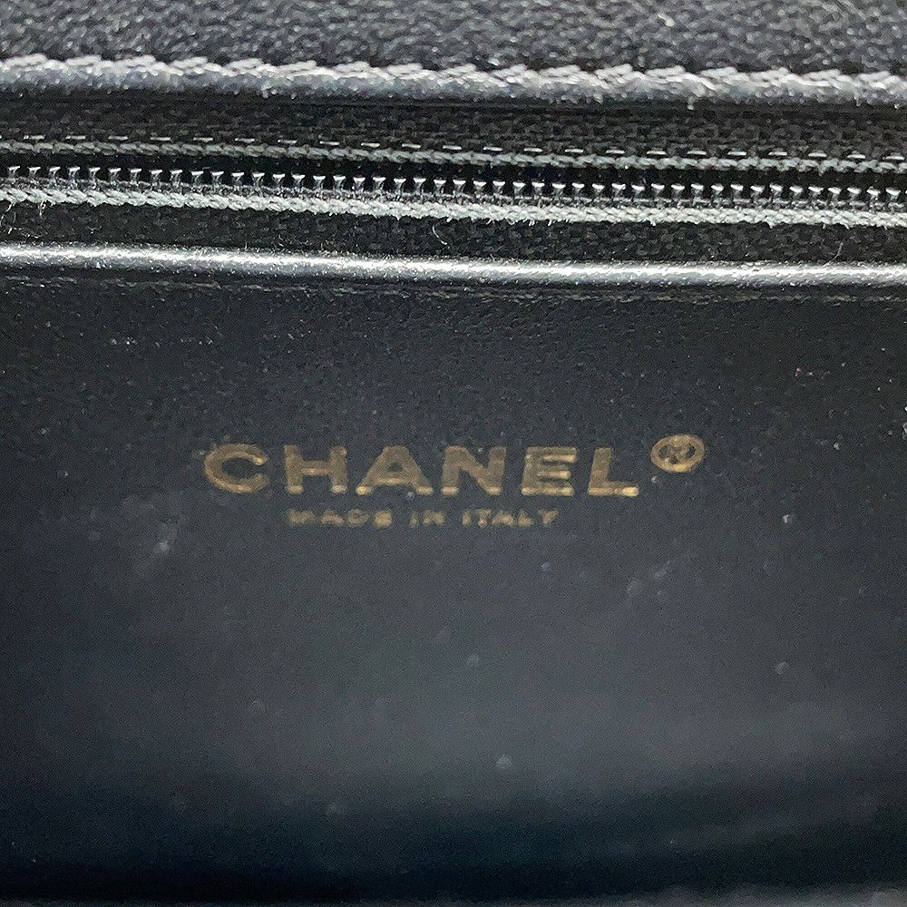 シャネル チェーンショルダーバッグ ココマーク ビューティーロック マトラッセ レザー A93223 CHANEL 黒