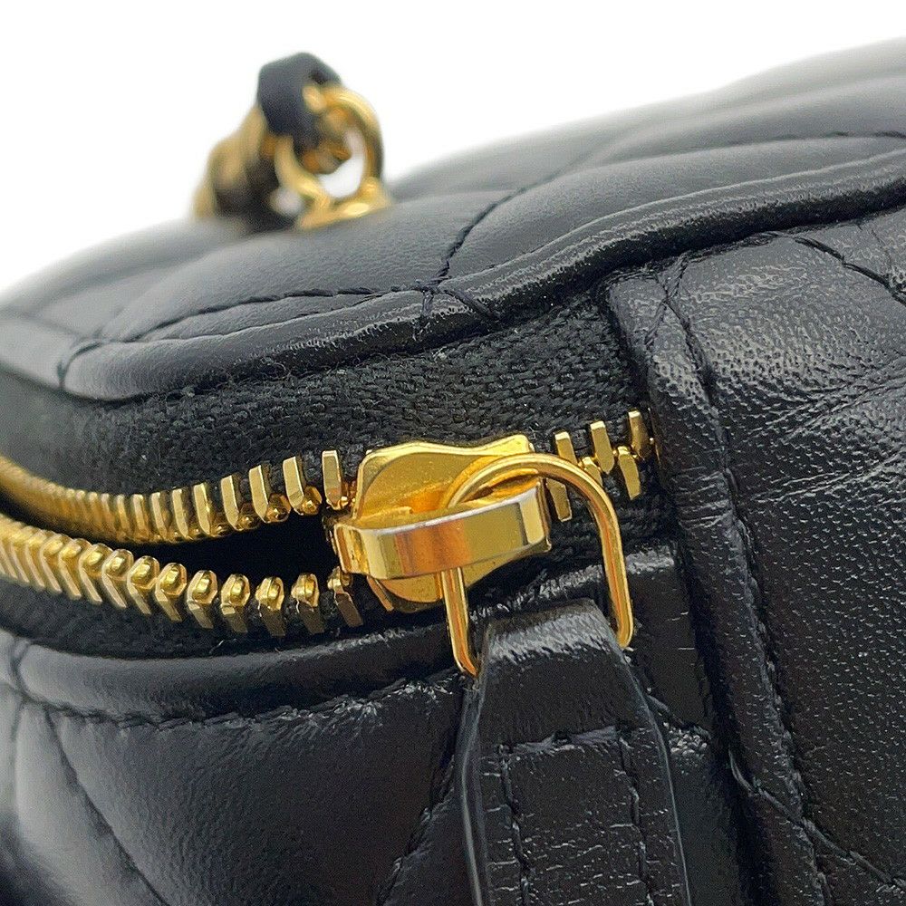 シャネル チェーンショルダーバッグ マトラッセ ココマーク ハートチェーン バニティバッグ ラムスキン CHANEL 黒