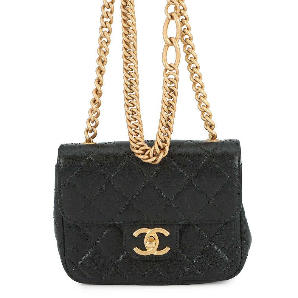 シャネル チェーンショルダーバッグ ココマーク マトラッセ ラムスキン AS3950 CHANEL 黒