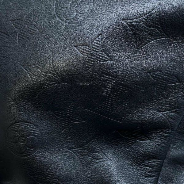 ルイヴィトン リュック モノグラム・シャドウ ディスカバリー・バックパック M43680 ブラック 黒