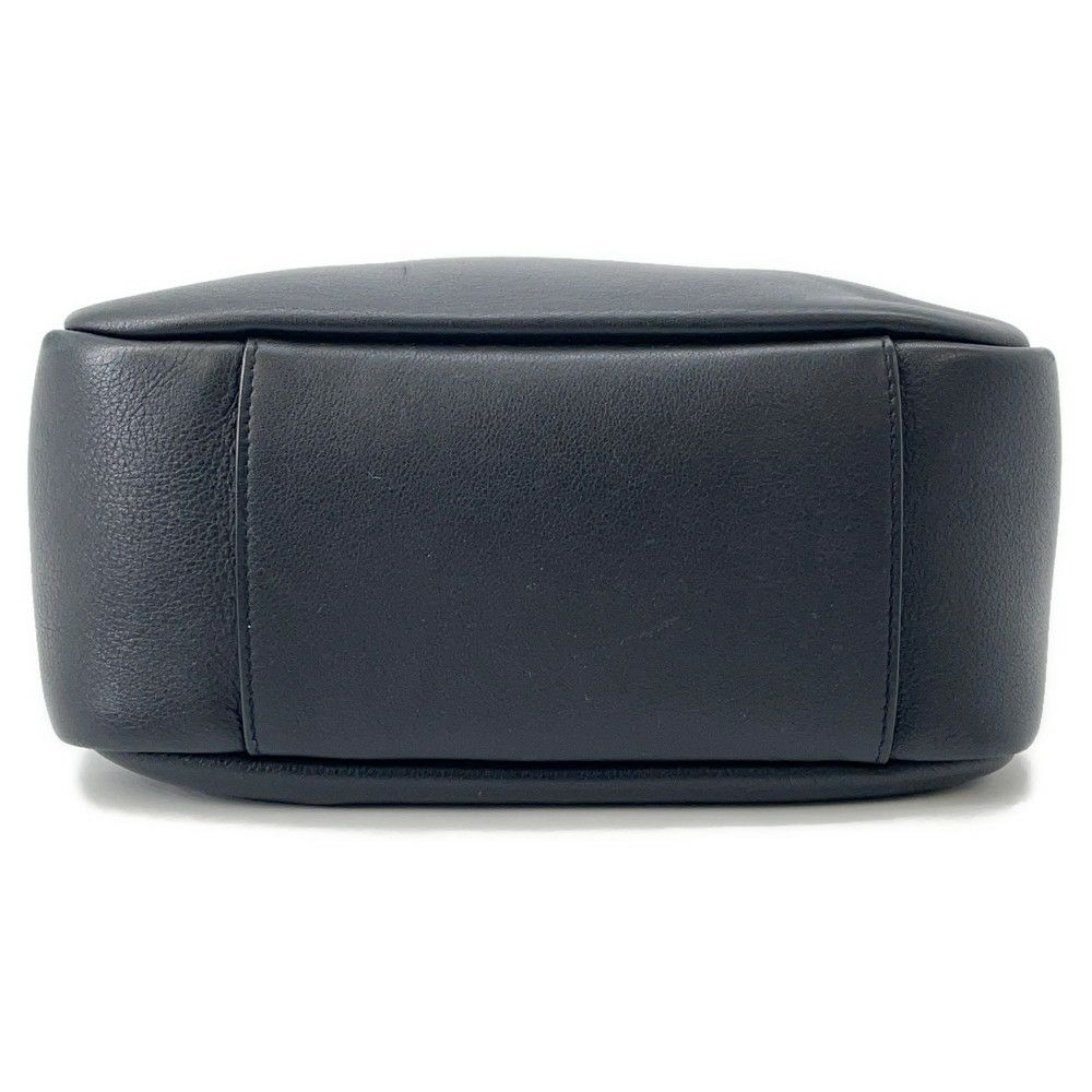 サンローランパリ ショルダーバッグ LE 5 A 7 ソフト カーフレザー 713938 SAINT LAURENT PARIS 黒