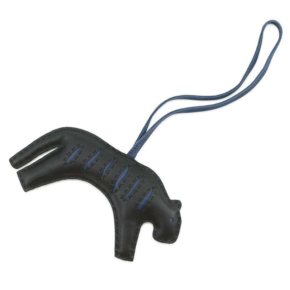 エルメス バッグチャーム ルールーチャーム ブラック/ブルーサフィール ラムスキン HERMES チャーム トラ Rooroo 黒