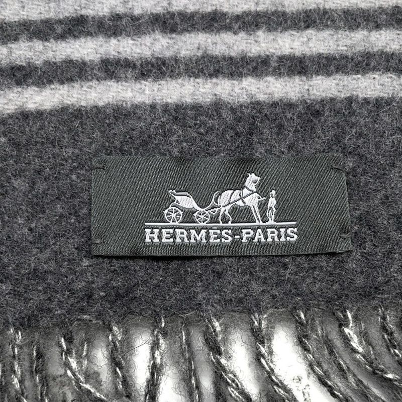 エルメス マフラー サングル・ア・ブックル カシミヤ HERMES 2023年
