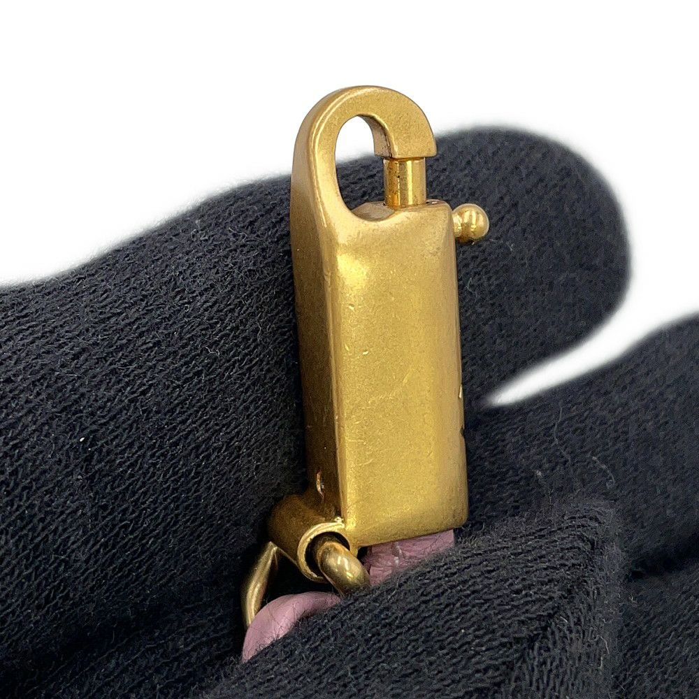 シャネル ハンドバッグ CHANEL 22 ミニ ココマーク マトラッセ シャイニーカーフレザー AS3980 CHANEL 2way