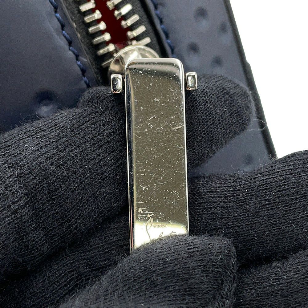 クリスチャン・ルブタン ショルダーバッグ ロゴエンボス Christian Louboutin