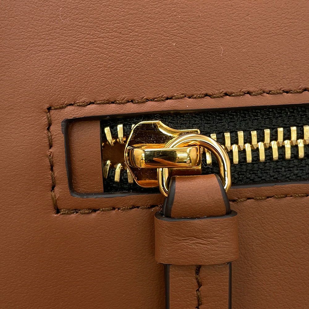 バーバリー トートバッグ ロゴ キャンバス 8093453 BURBERRY 黒