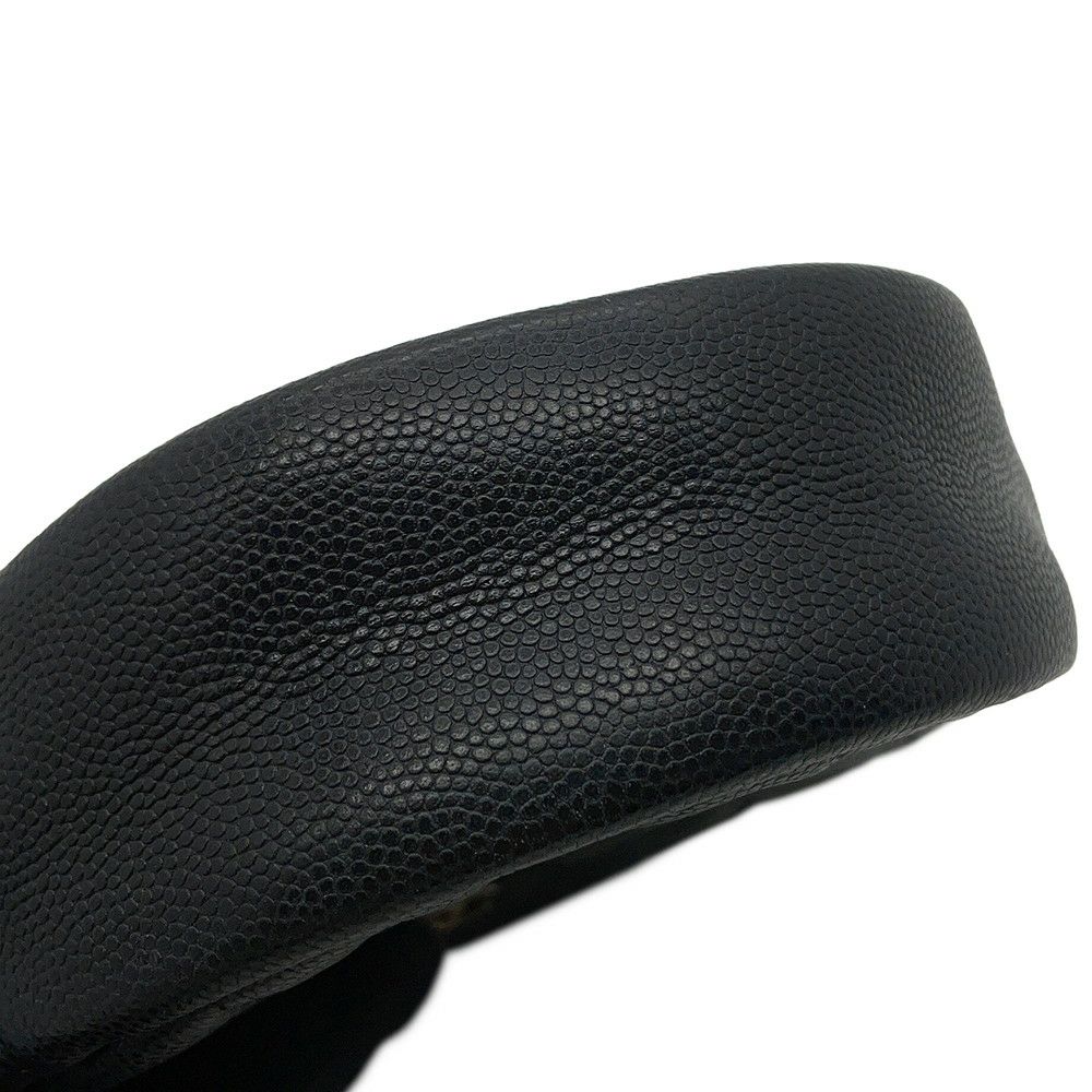 シャネル チェーンショルダーバッグ マトラッセ ココマーク ラウンド キャビアスキン A70657 CHANEL 黒