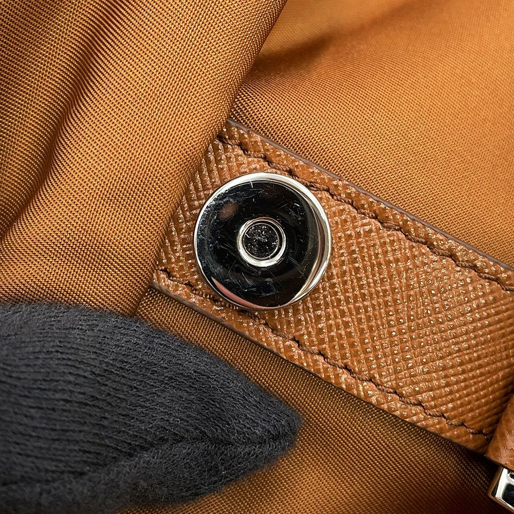 プラダ リュック ミディアム Re-Nylon バックパック ナイロン 1BZ811 PRADA リュックサック ブラウン バッグ