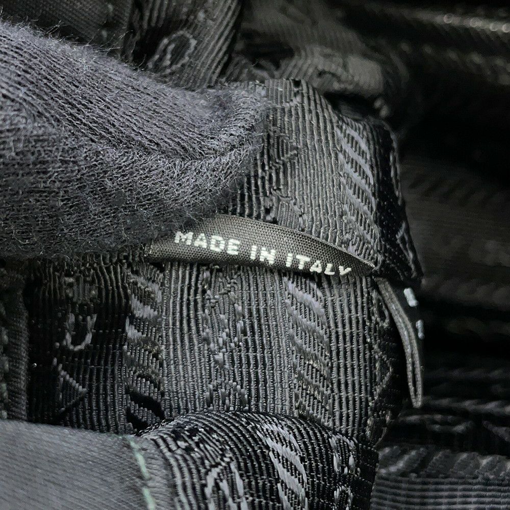 プラダ リュック ポーチ付き Re-Nylon バックパック ナイロン 1BZ811 PRADA バッグ リュックサック 黒