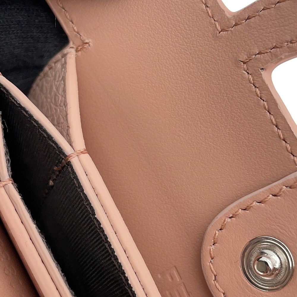 フェンディ カードケース ピーカブー セレリア カーフレザー 8M0511 FENDI パスケース 日本限定