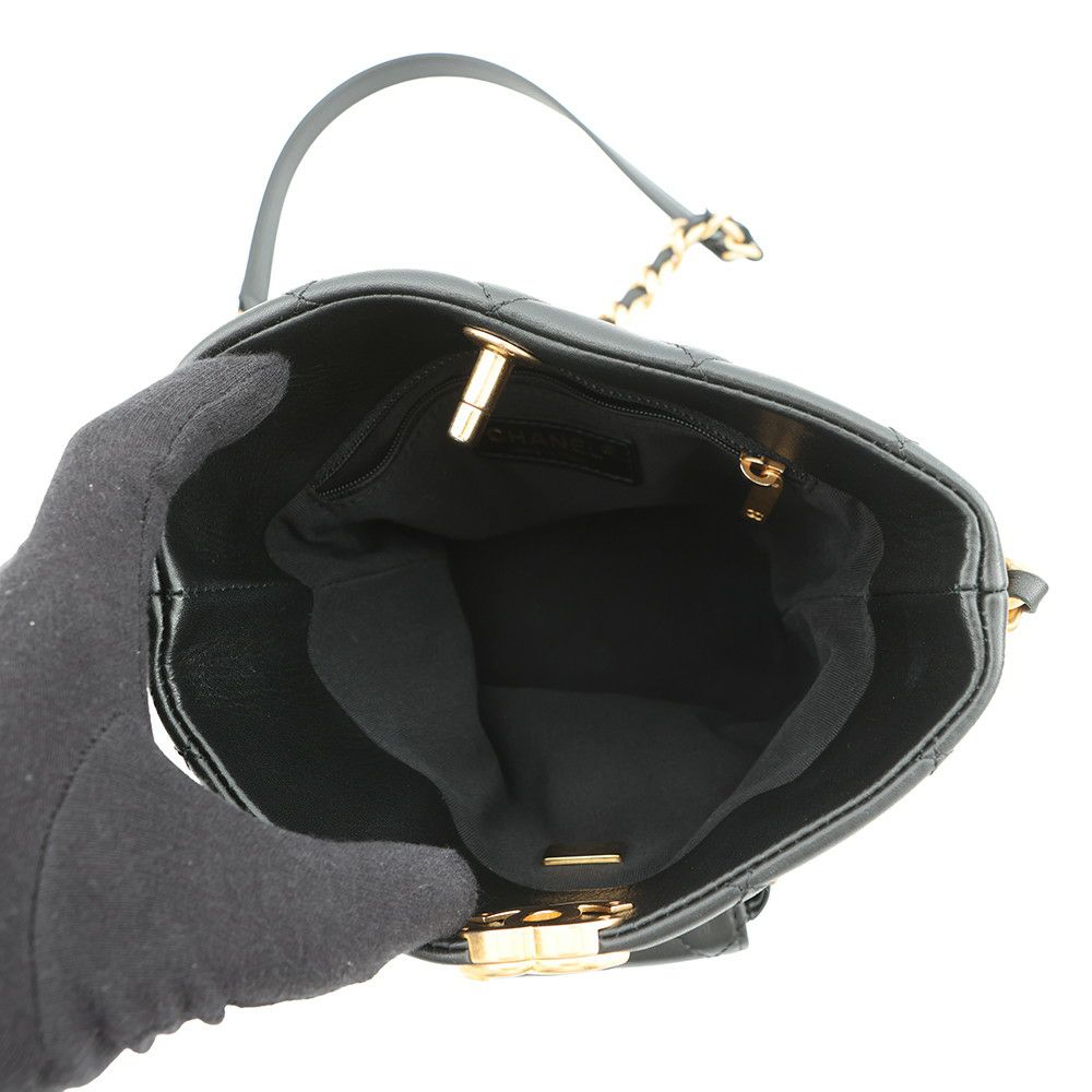シャネル チェーンショルダーバッグ バケット ココマーク マトラッセ ラムスキン AS3946 CHANEL ポーチ付き 黒