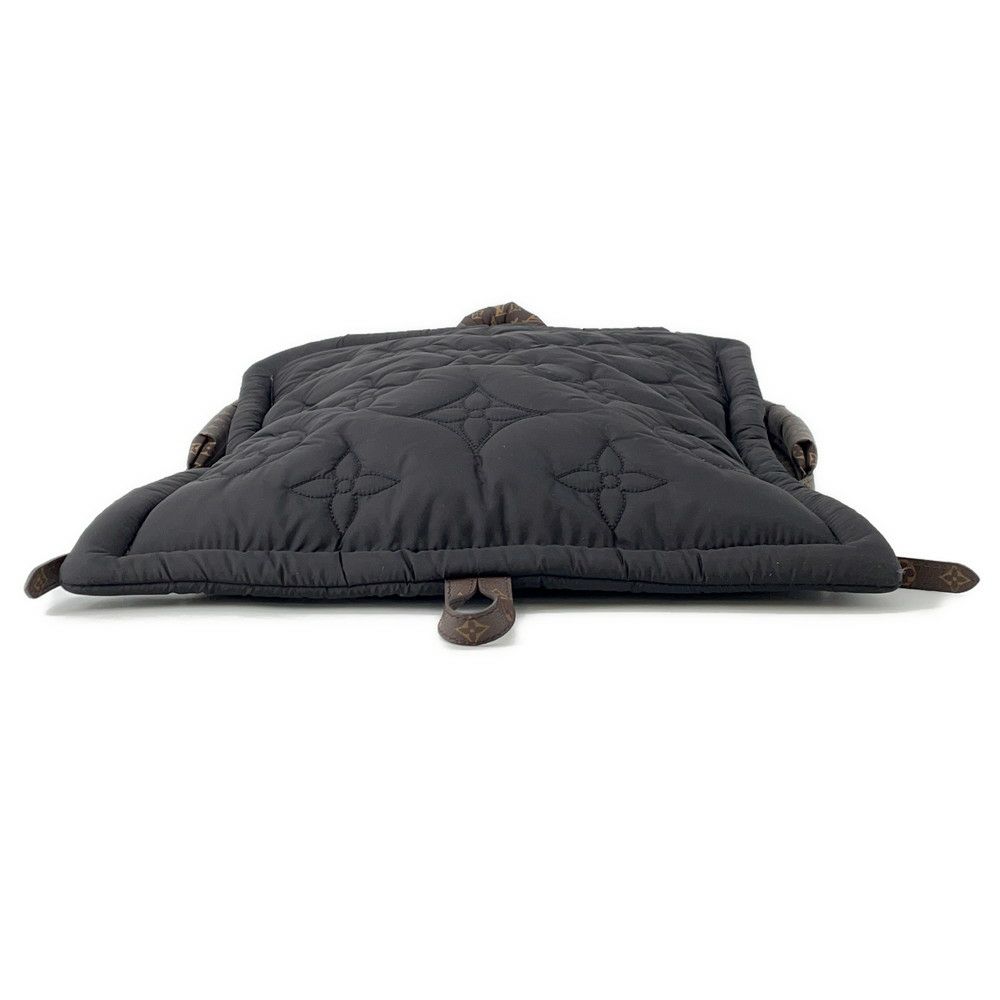 ルイヴィトン リュック リサイクルナイロン/モノグラム LV ピローバックパック M58981 LOUIS VUITTON ブラック 黒