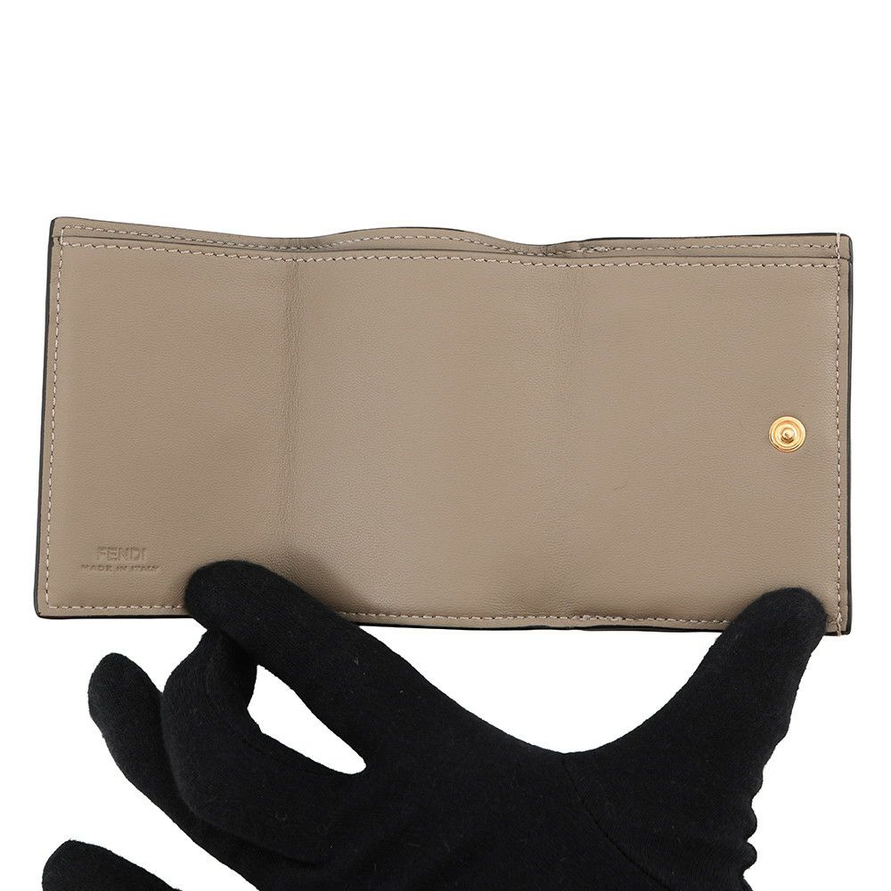 フェンディ 三つ折り財布 バケット マイクロ ナッパレザー 8M0395 FENDI 財布 折りたたみ コンパクトウォレット