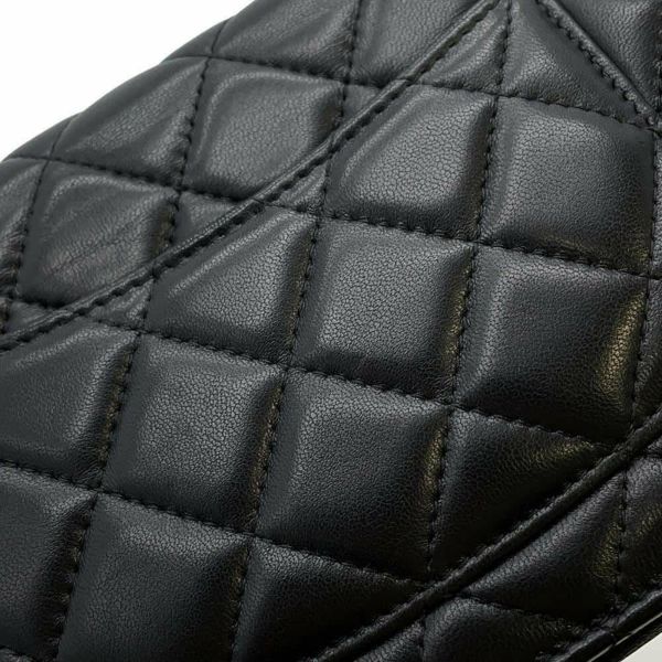 シャネル チェーンウォレット クラシック マトラッセ ココマーク ラムスキン AP0250 CHANEL 財布 ブラック 黒