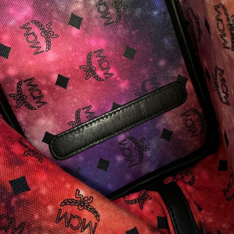 エムシーエム トートバッグ ヴィセトス レザー MWPS5AVI38BK001 MCM 黒