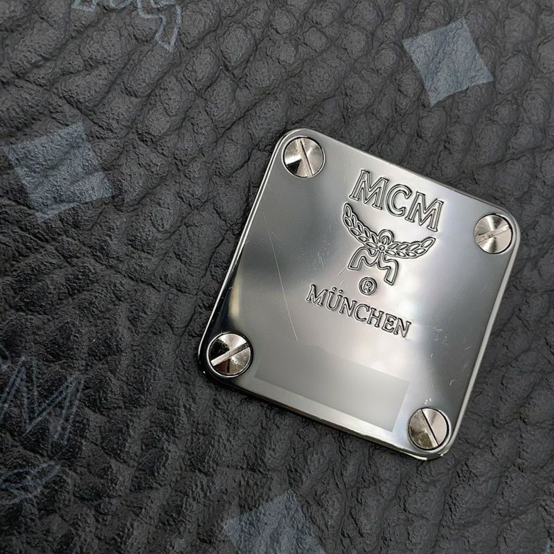 エムシーエム トートバッグ ヴィセトス レザー MWPS5AVI38BK001 MCM 黒