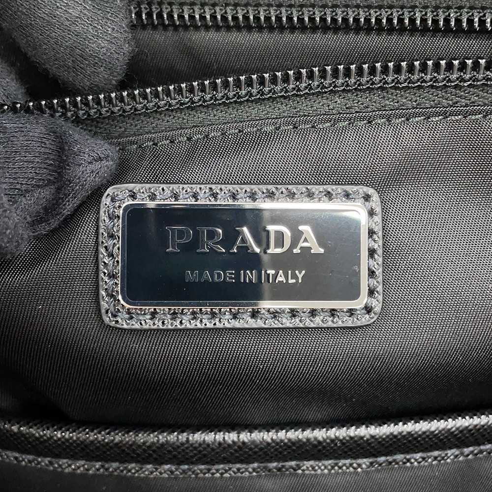 プラダ リュック Re-Nylon x サフィアーノ バックパック ナイロン 2VZ104 PRADA バッグ リュックサック 黒